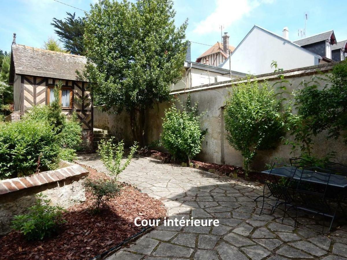 Appartement Bien-Etre 2 Chambres Au Coeur De Cabourg - Eksteriør billede